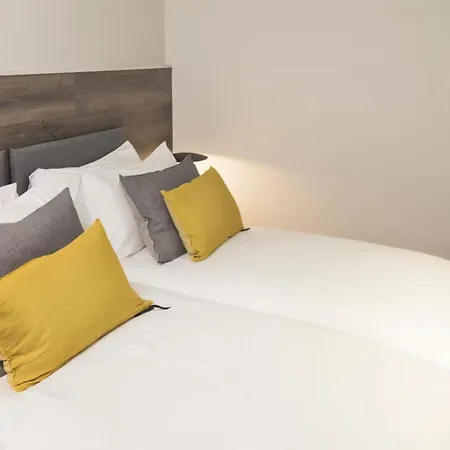 ספינת מלון Luxus ברצלונה